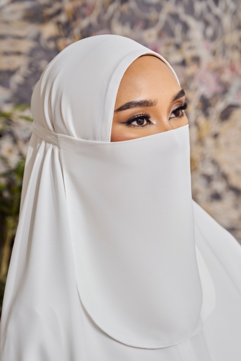 KHADIJA Purdah in White