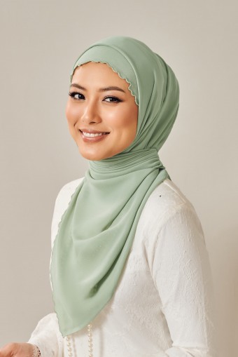 (AS-IS) ISRA Sulam Shawl in Apple Green