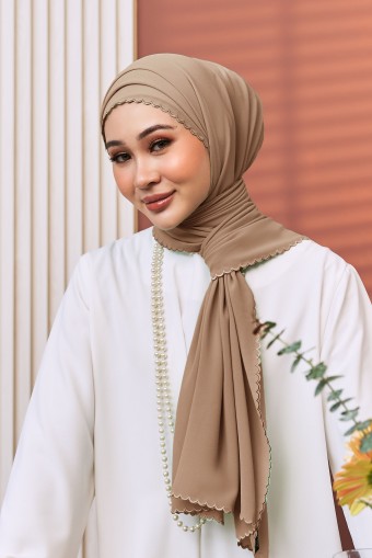 TIARA Sulam Shawl in Soft Brown