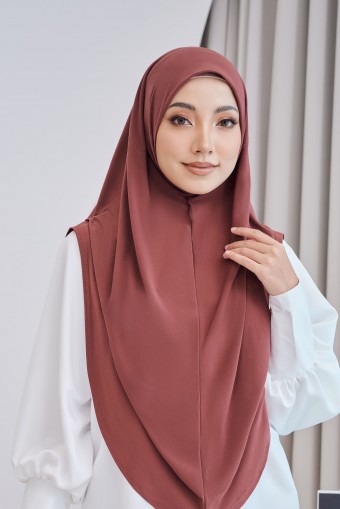 (AS-IS) Naja Tudung Sarung in Lipstick