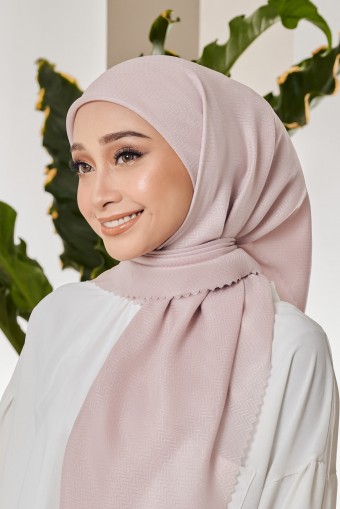 (AS-IS) Kayr Luna Bawal in Pale Pink