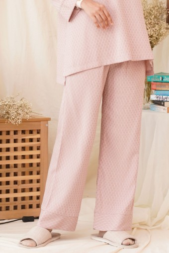 Qesah Pants in Soft Pink