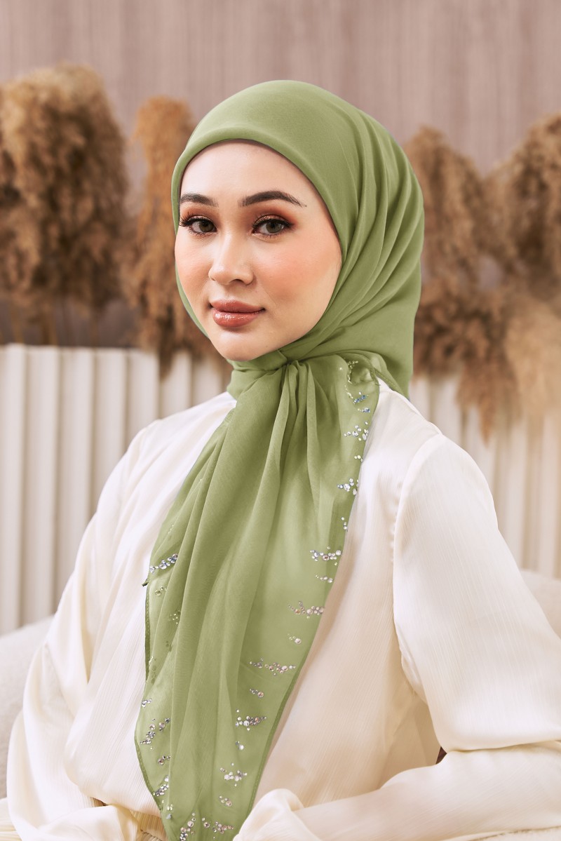 MYLA Dita Bawal in Olive