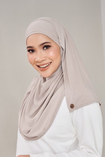 KATE Long Shawl in Blush