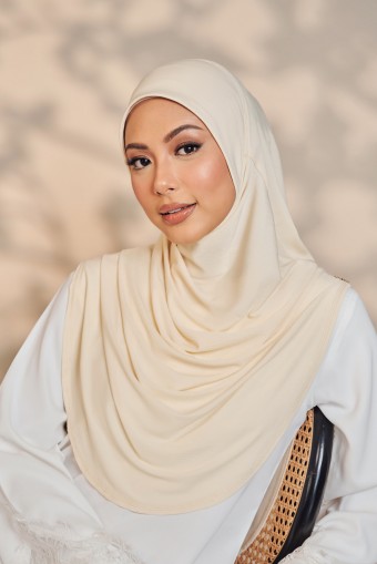 (AS-IS) Mega Tudung Sarung in Cream