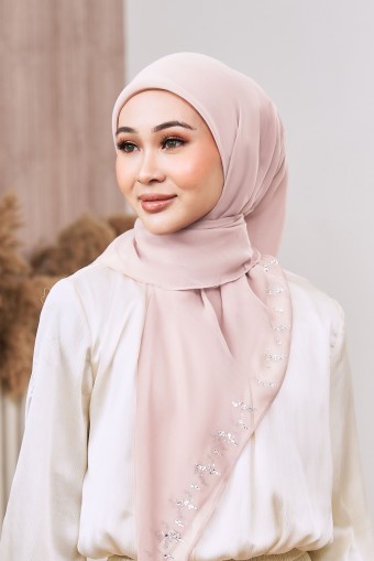 MYLA Dita Bawal in Light Pink