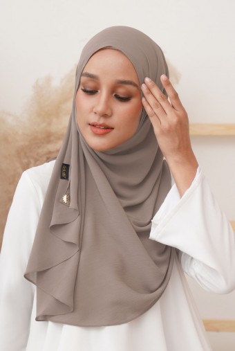 (AS-IS) Sadia Halfmoon in Smokey