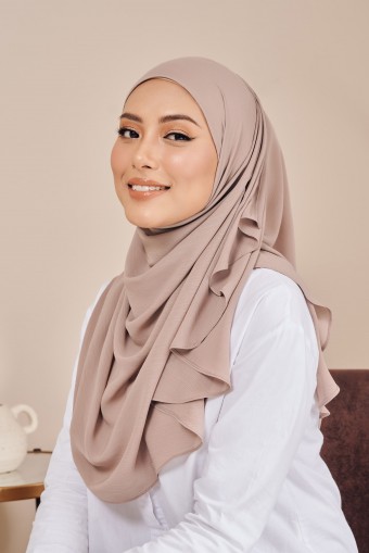 (AS-IS) SADIA Halfmoon in Dusty Brown