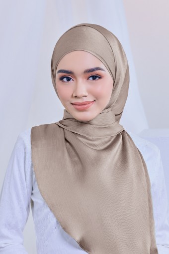 (AS-IS) Ziva Longshawl in Latte