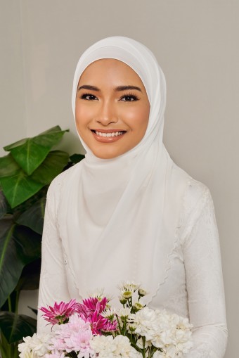 (AS-IS) ISRA Sulam Shawl in White