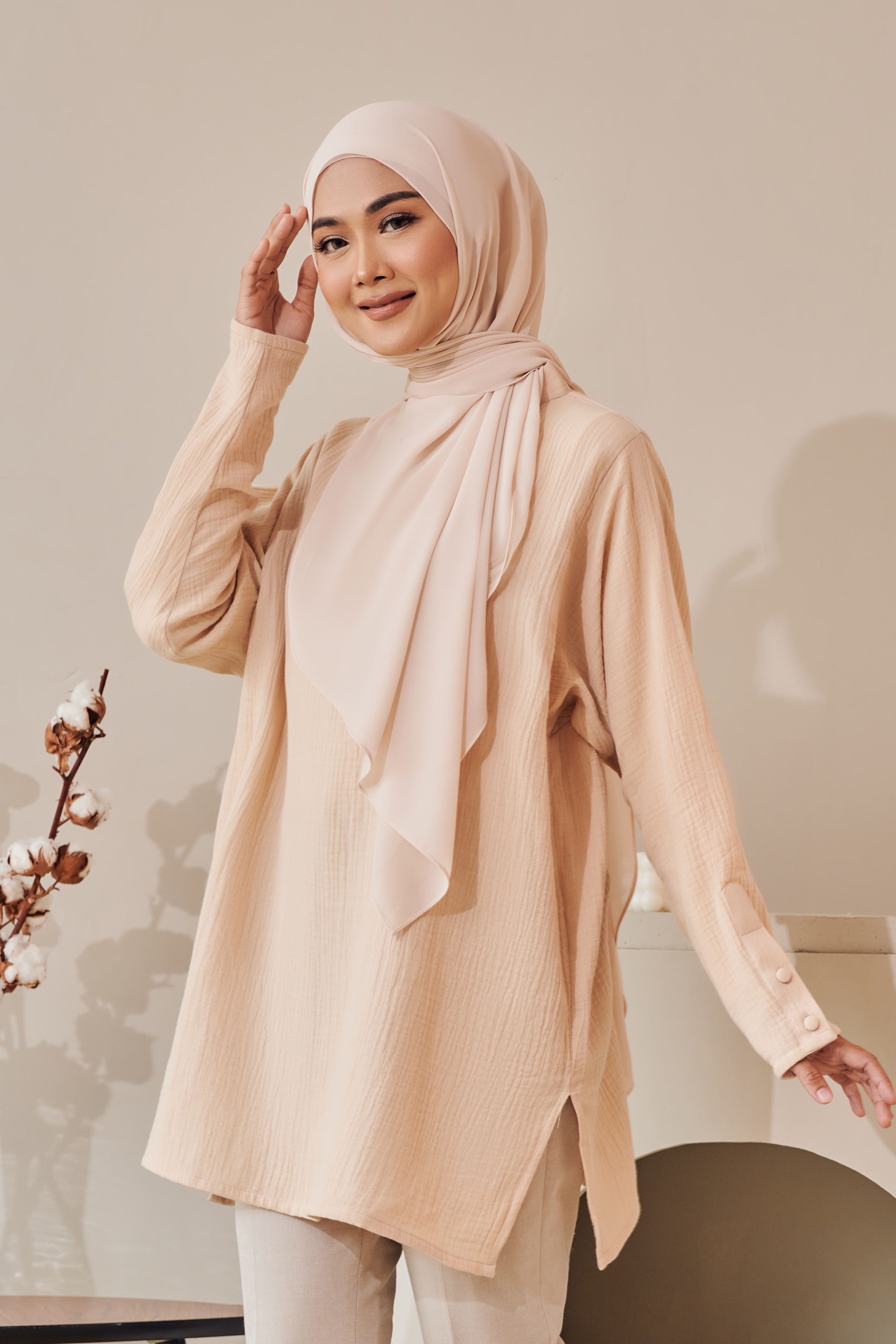 (AS-IS) Marnia in Cream