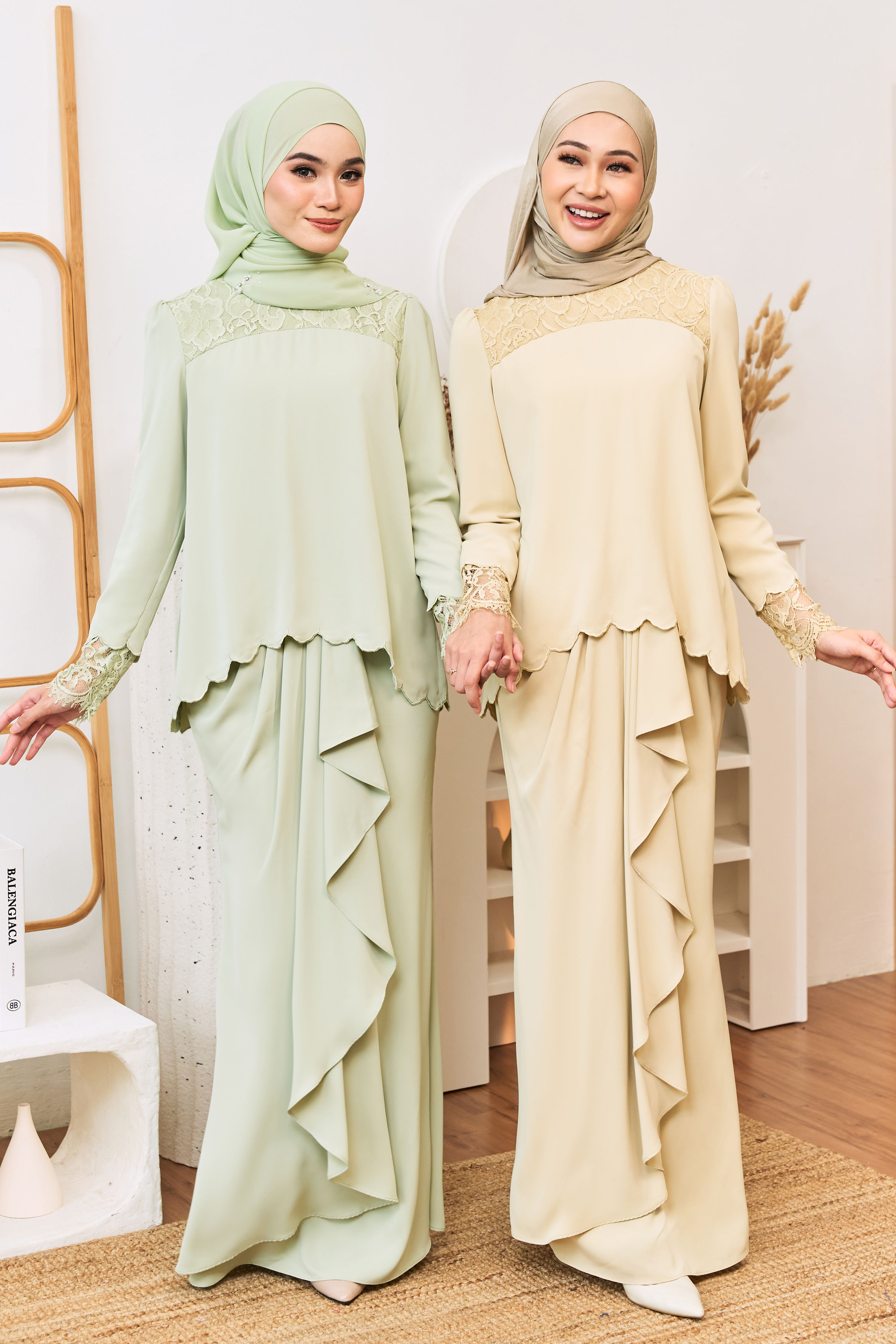 EIDRA Kurung in Light Sage Green