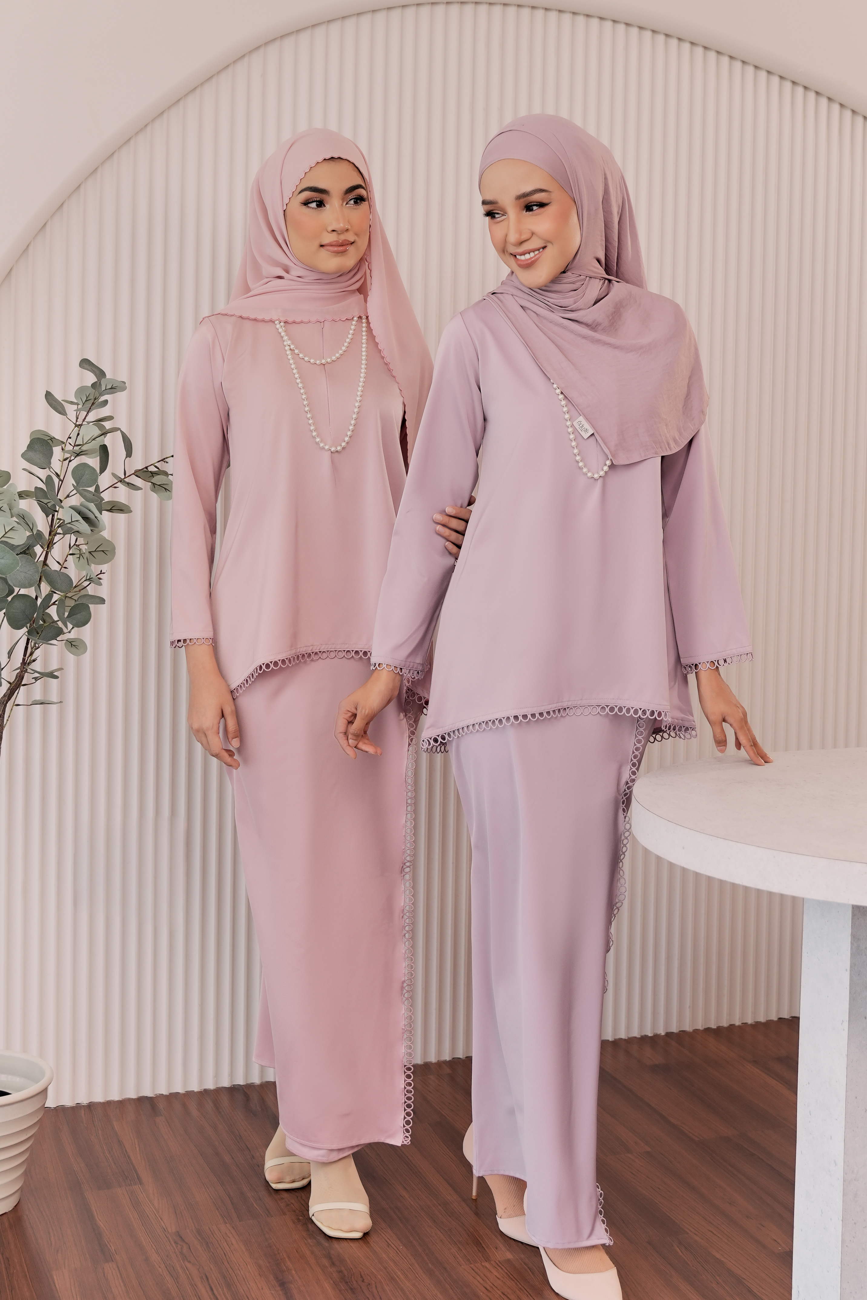 SERAYU Kurung in Lilac Purple