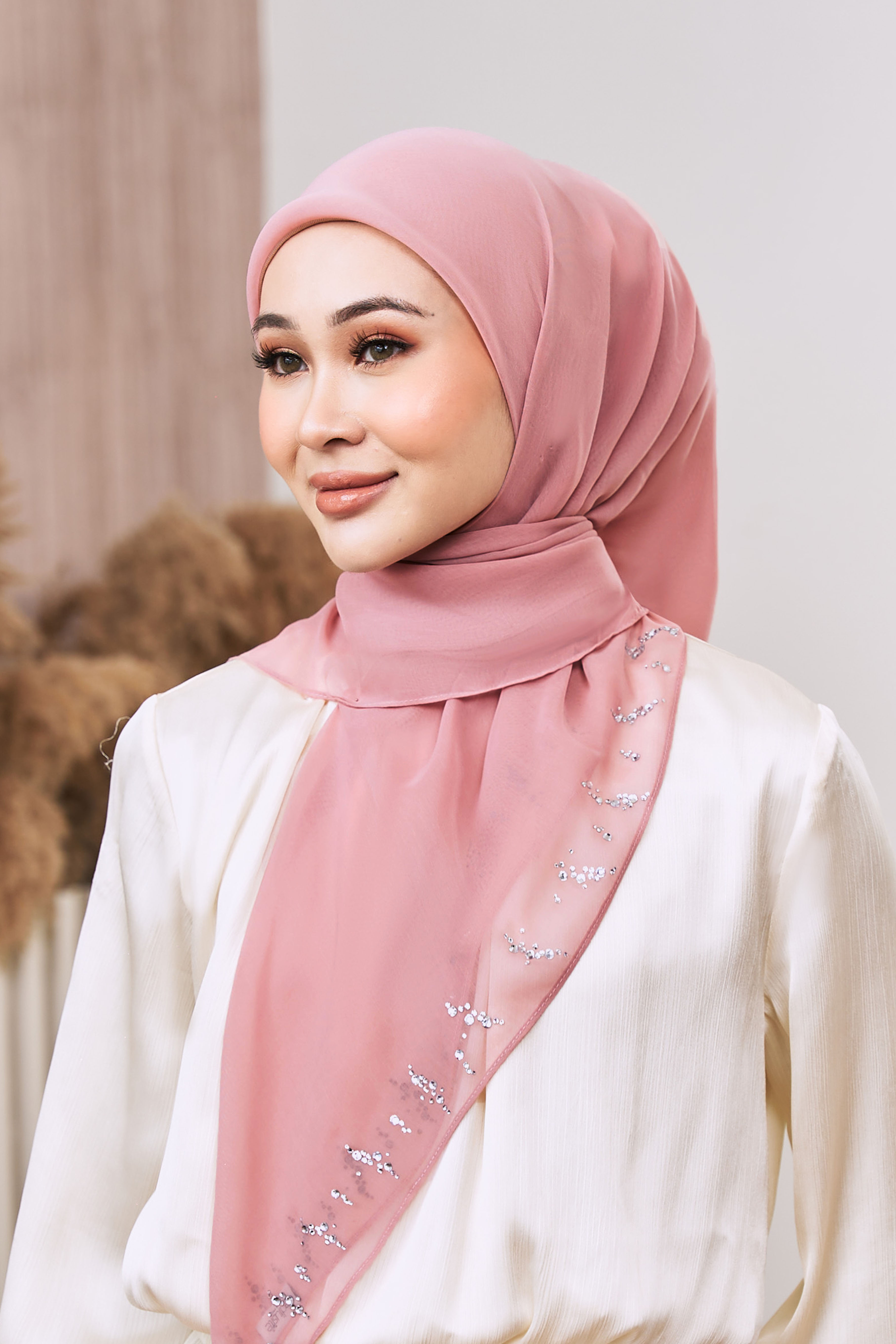 MYLA Dita Bawal in Pink