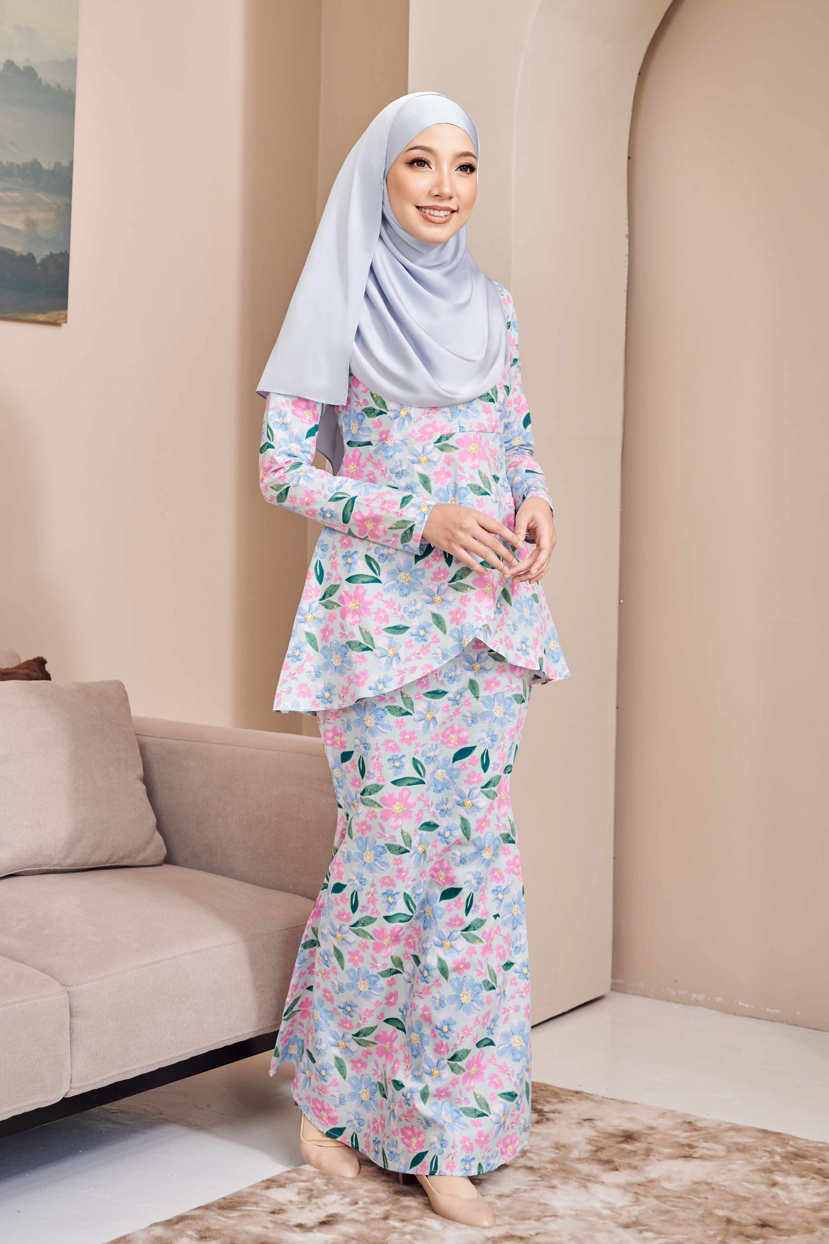 Souris Kurung in Penelope