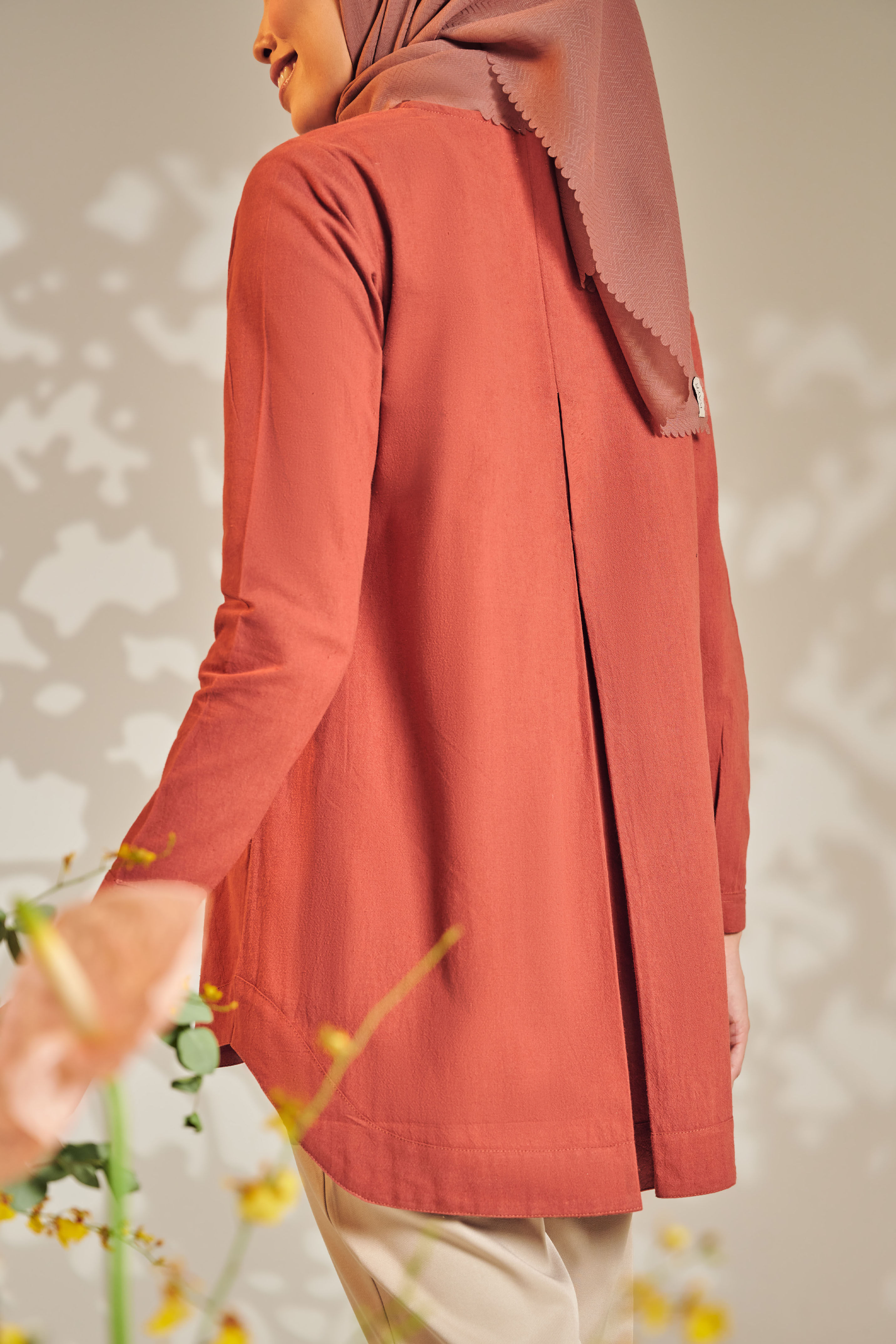 BEA Blouse in Dusty Orange