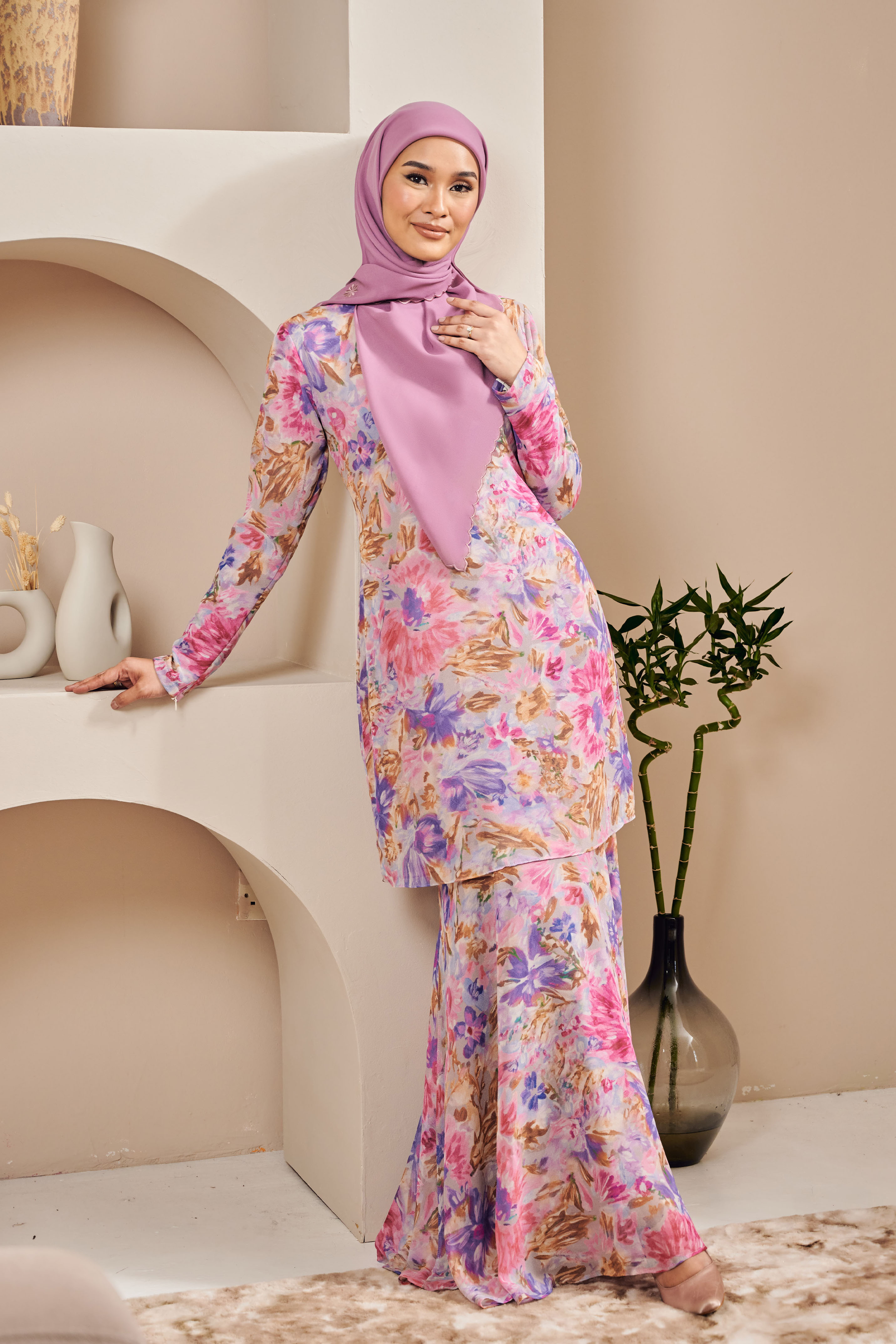 Aura Kurung in Emerlyn