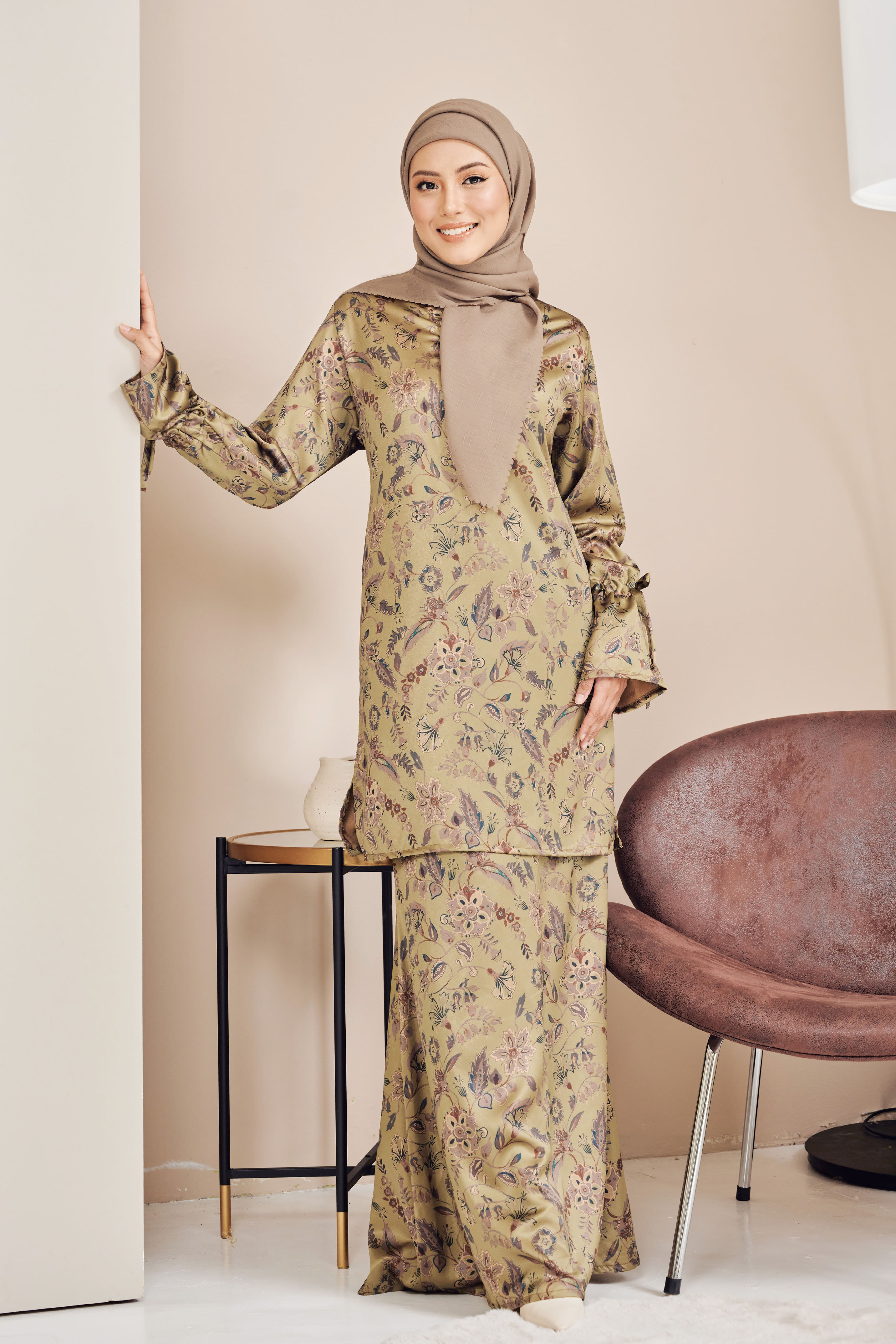 (AS-IS) Tinta Kurung in Olive Jade