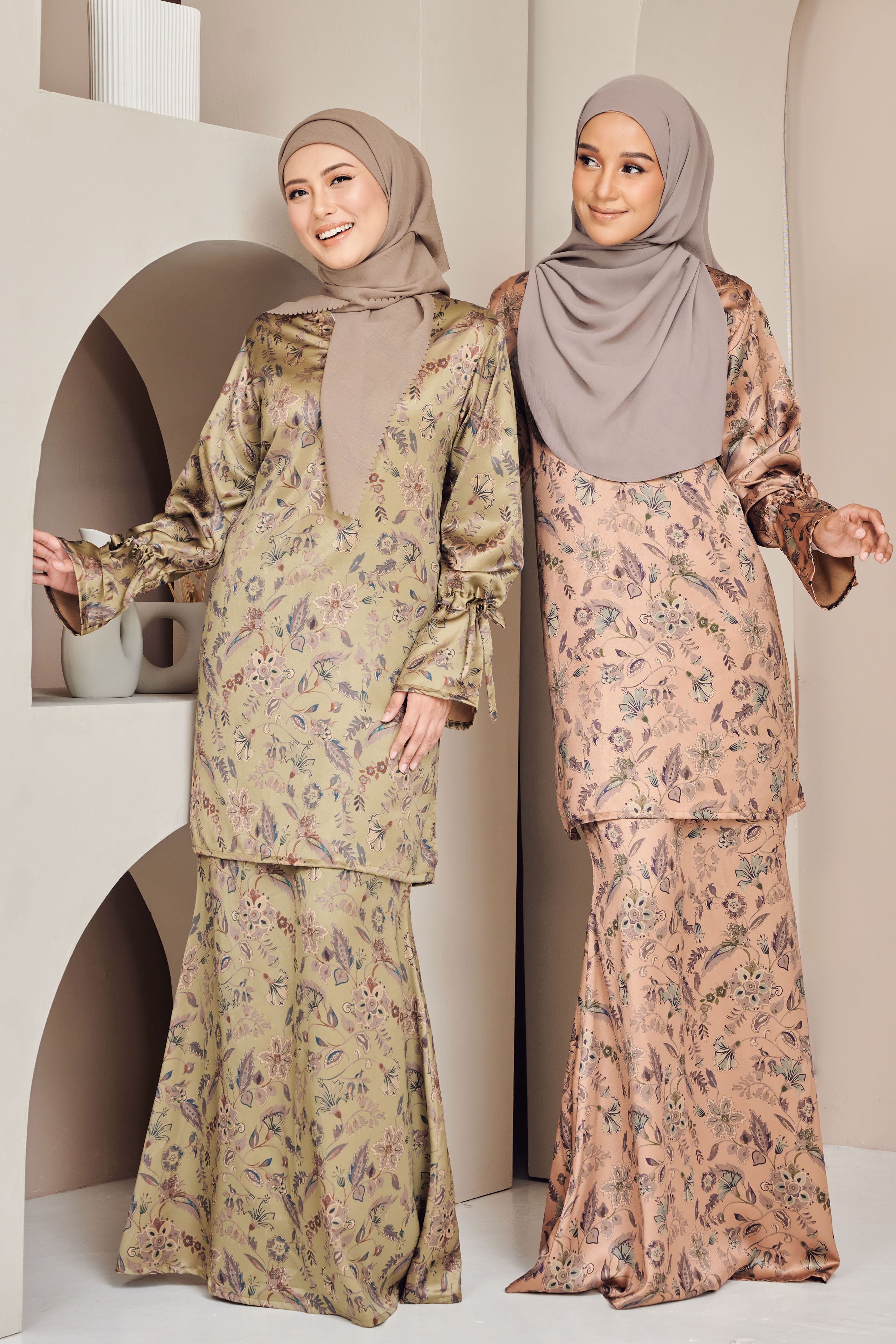 Tinta Kurung in Olive Jade