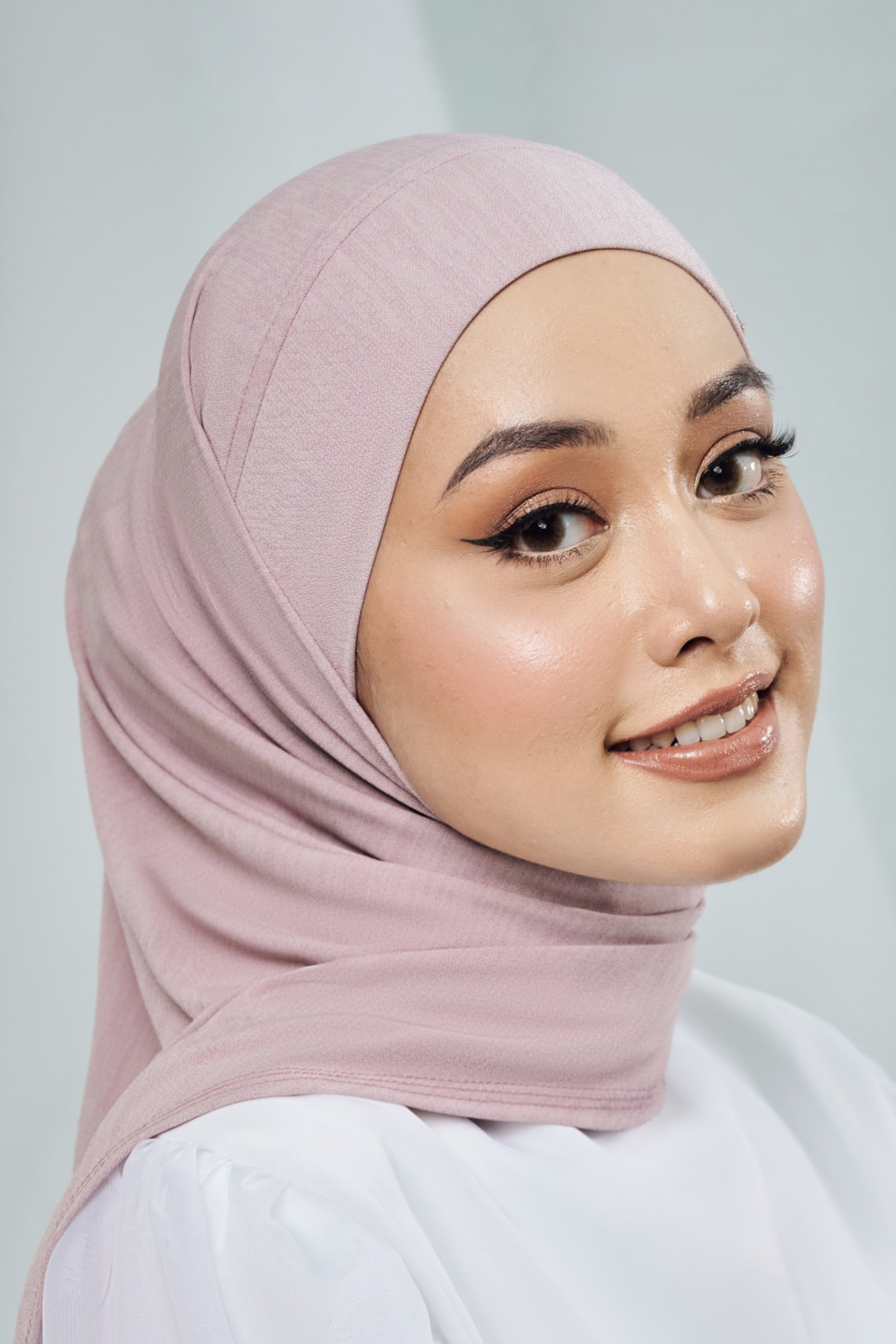 (AS-IS) FIRA Bawal Lazy in Pink