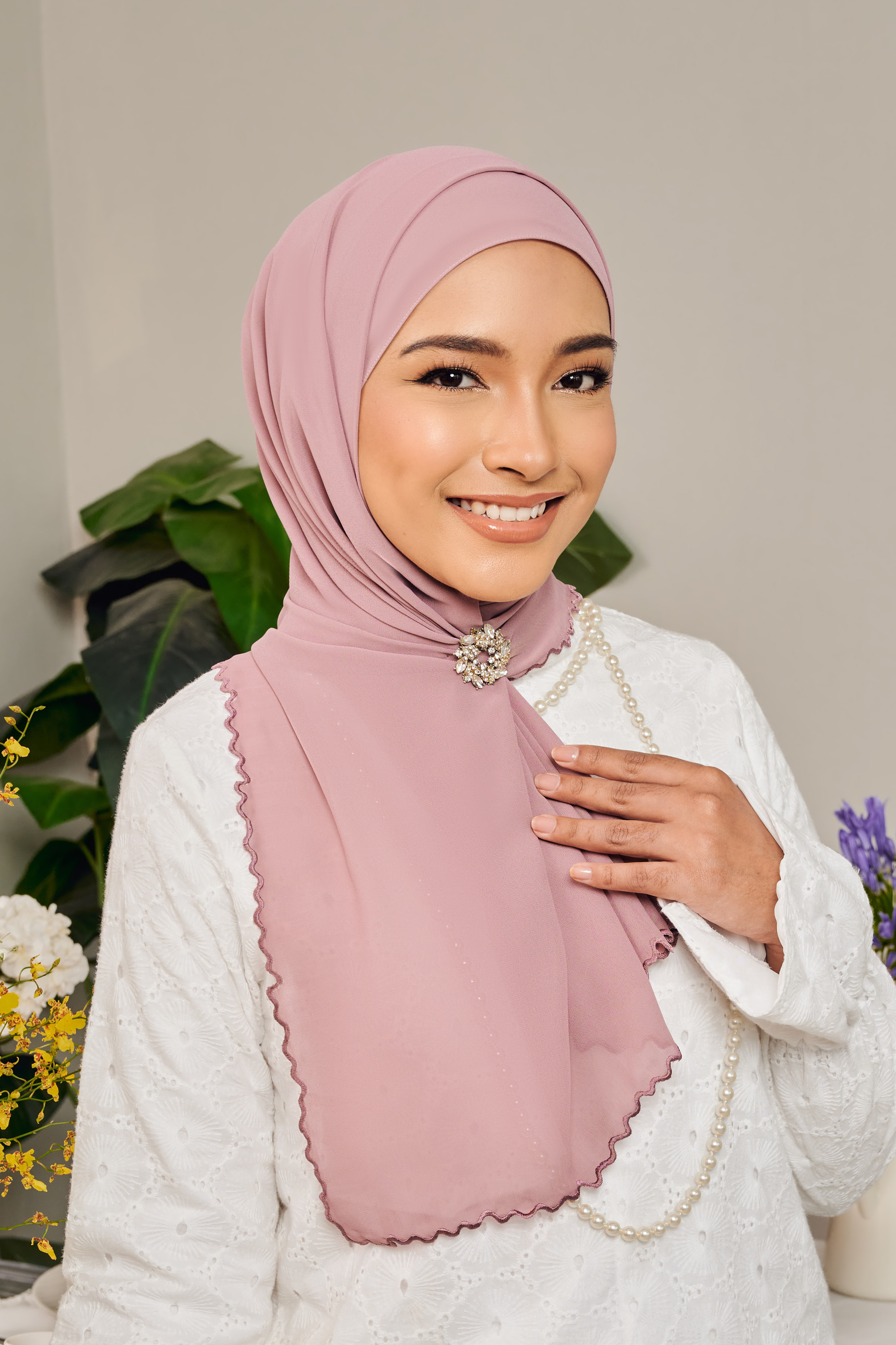 (AS-IS) ISRA Sulam Shawl in Pink