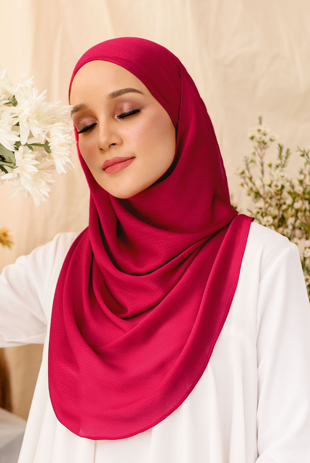 (AS-IS) Nour Long Shawl In Red