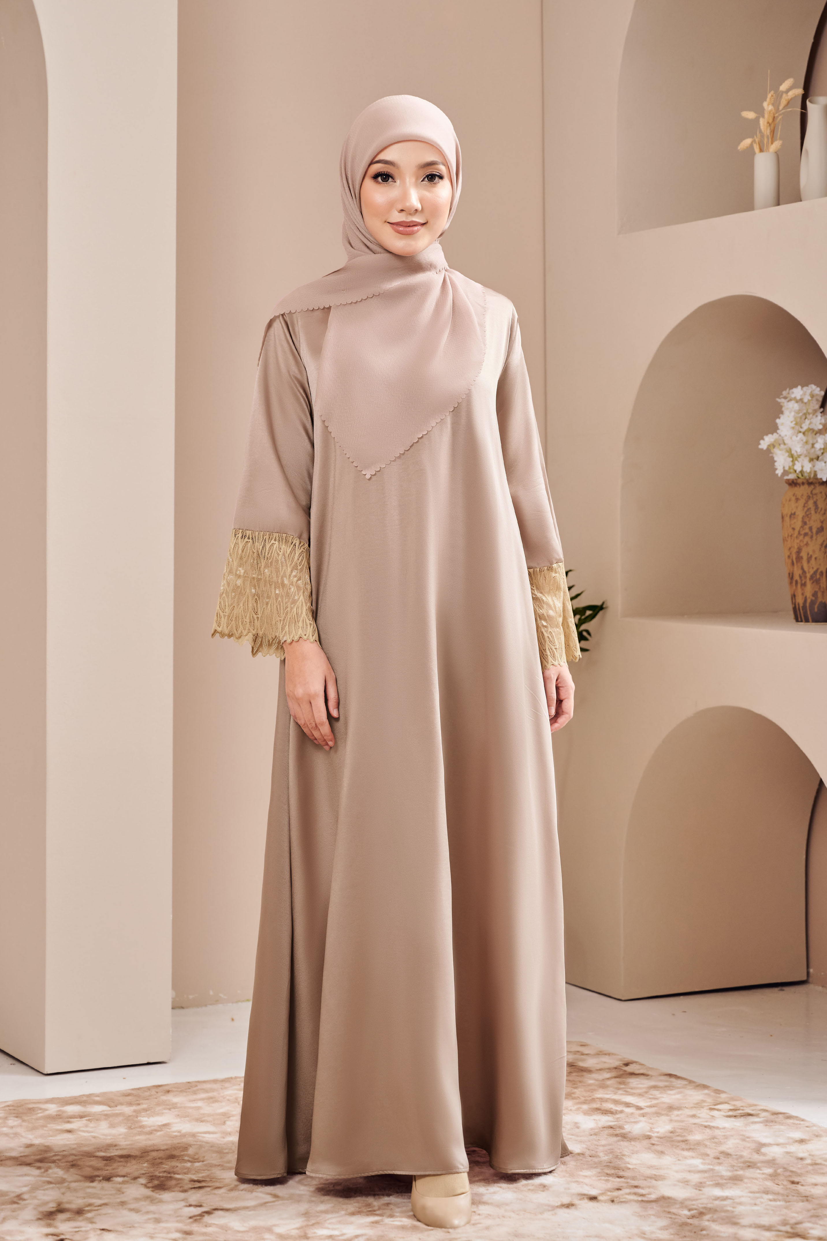 AELIN Dress in Rosegold