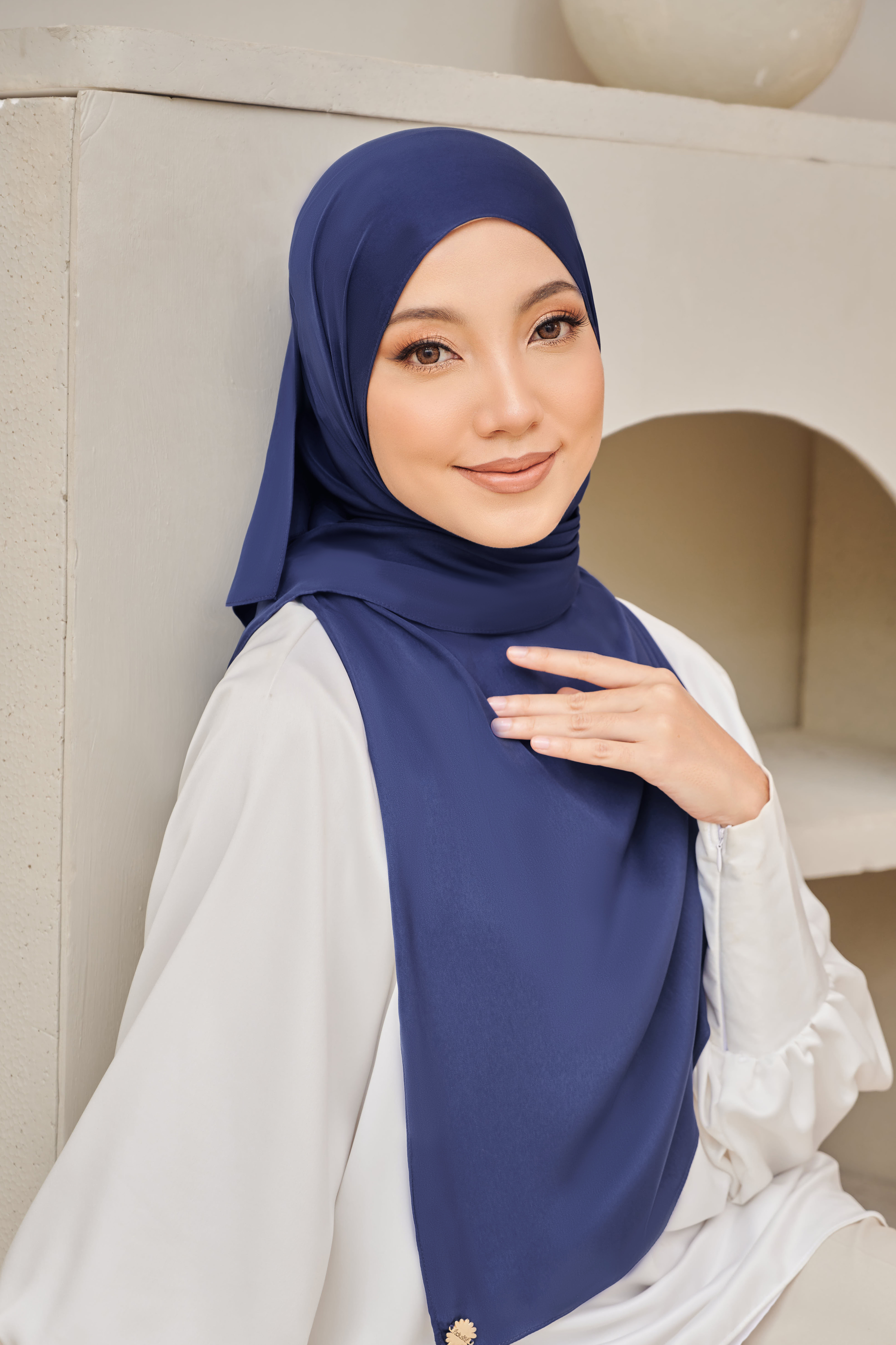 NADA Satin Shawl in Royal Blue