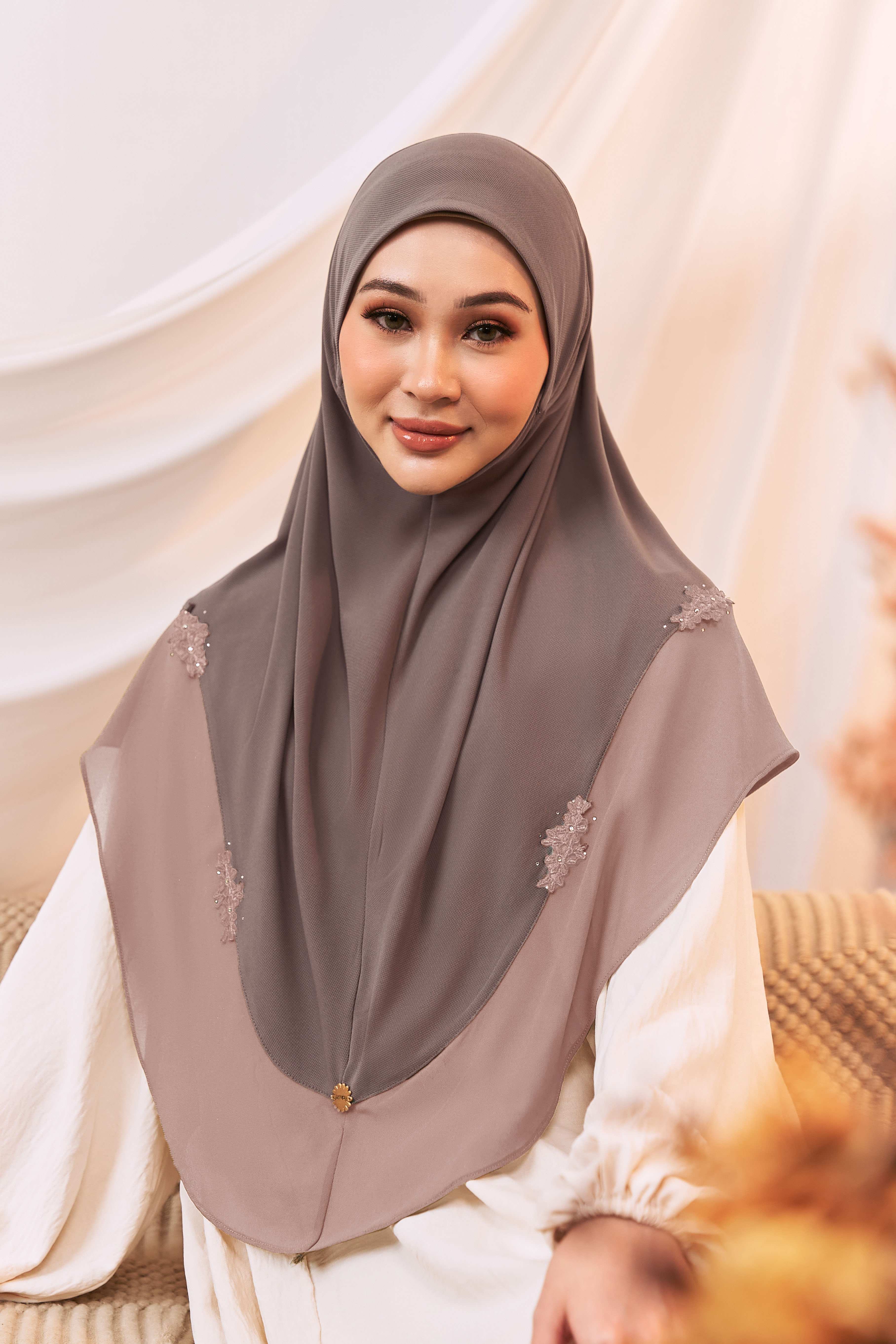 JIWA Tudung Sarung in Smokey