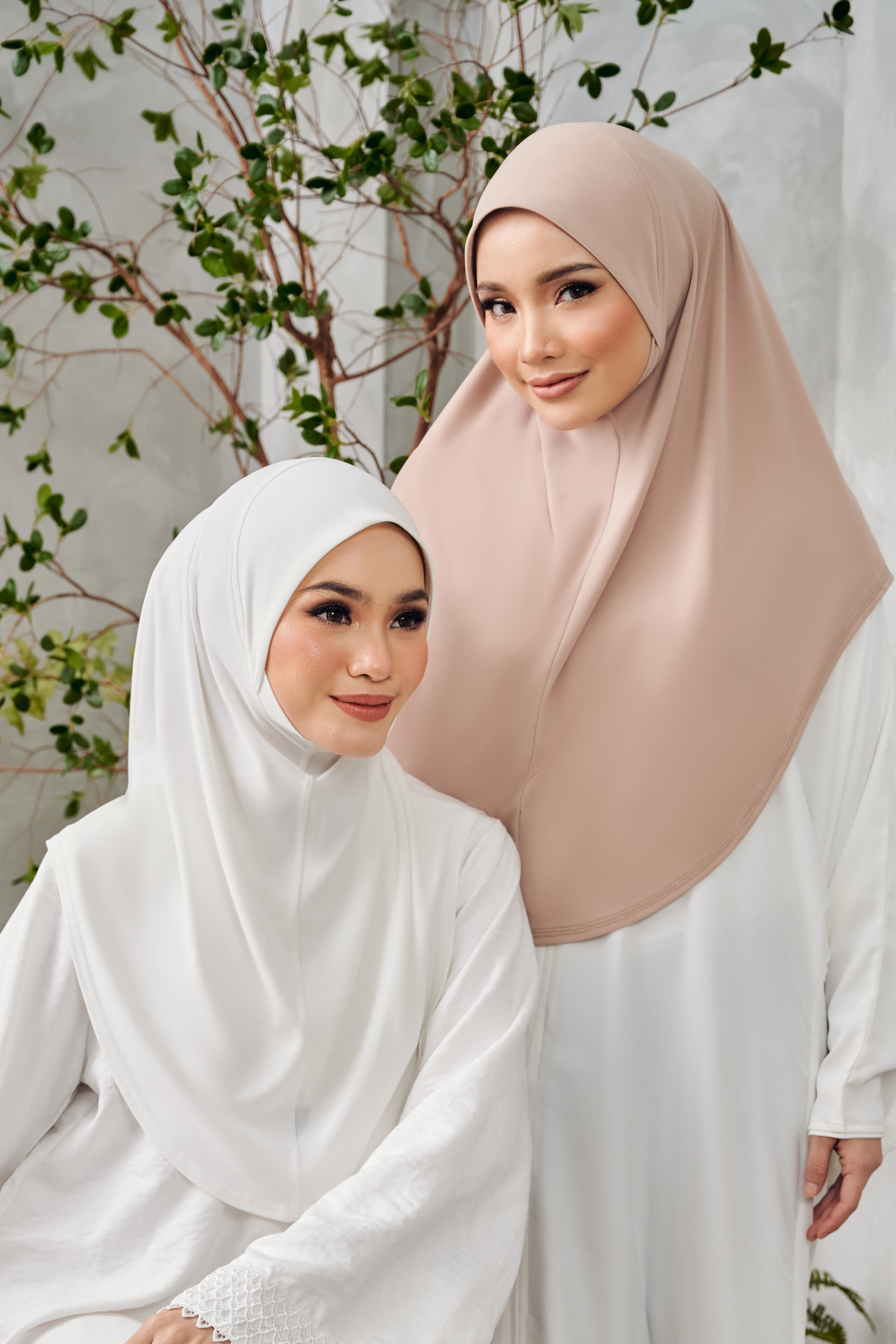 (AS-IS) SERA Slip On Hijab in White