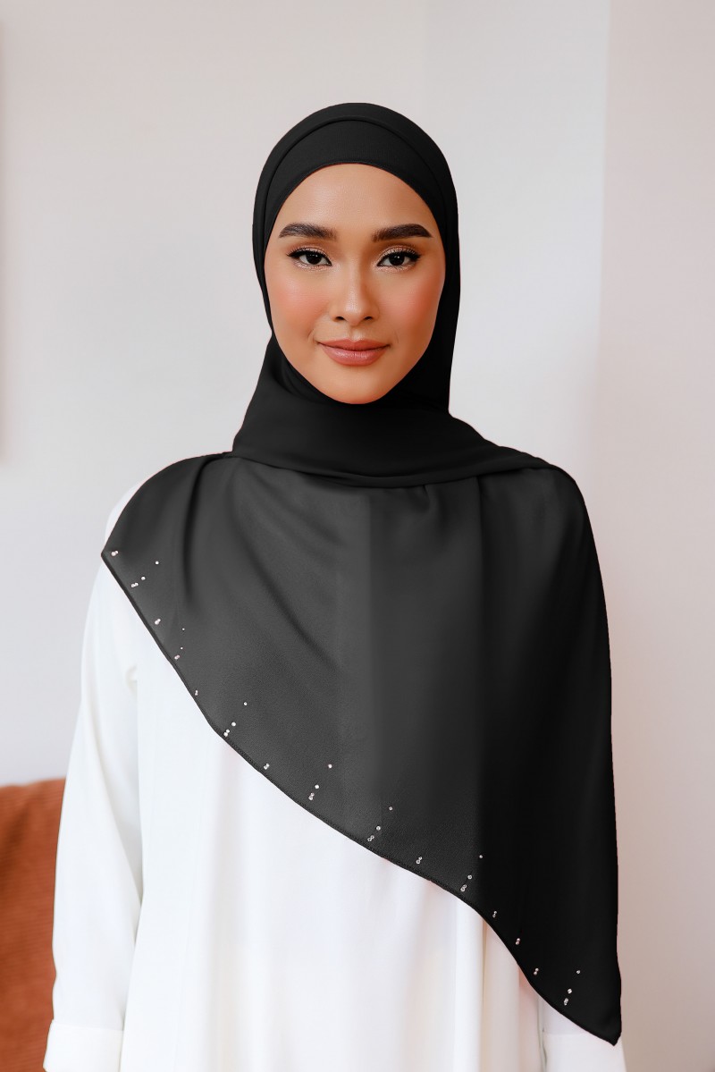 VIDA Diamante Long Shawl in Black