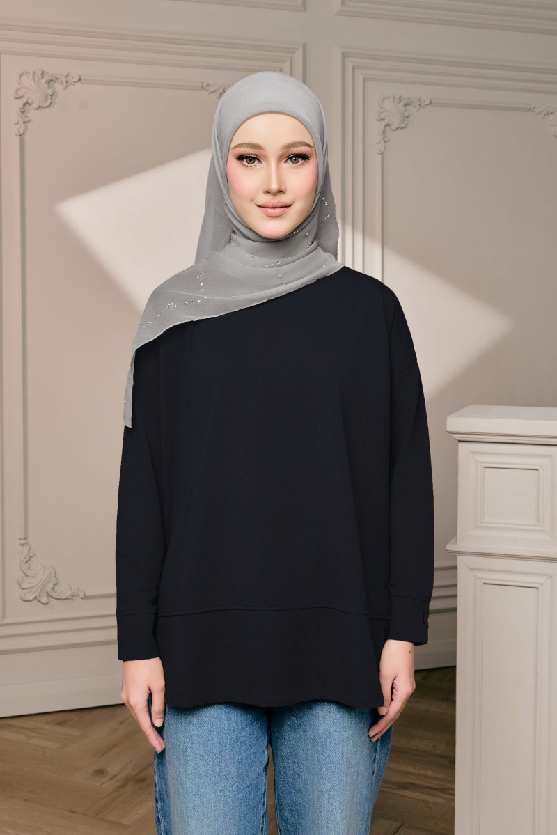 Sora Blouse in Black
