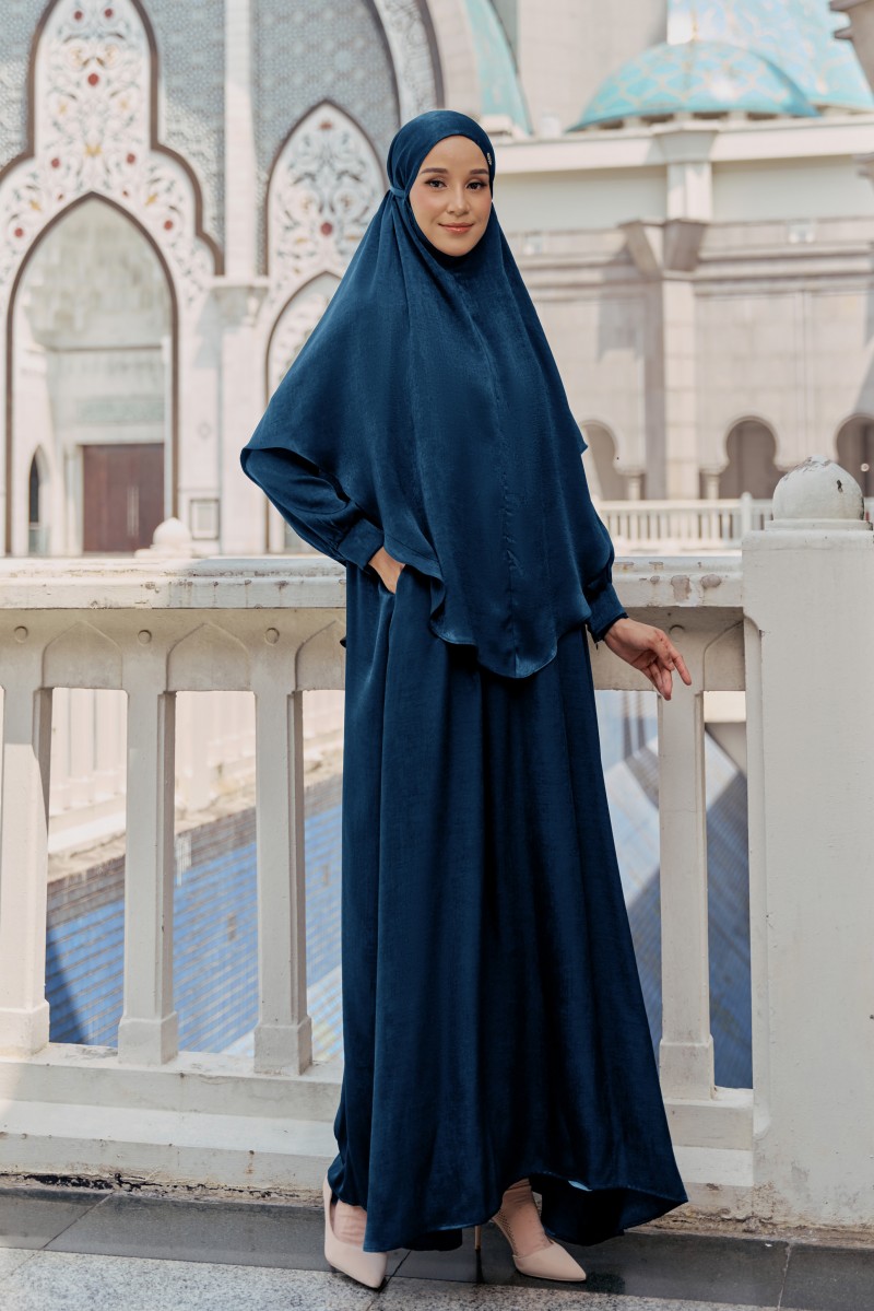 ZARIA SET with Khimar in Blue