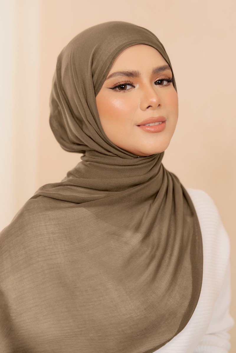REA Modal Shawl in Brown