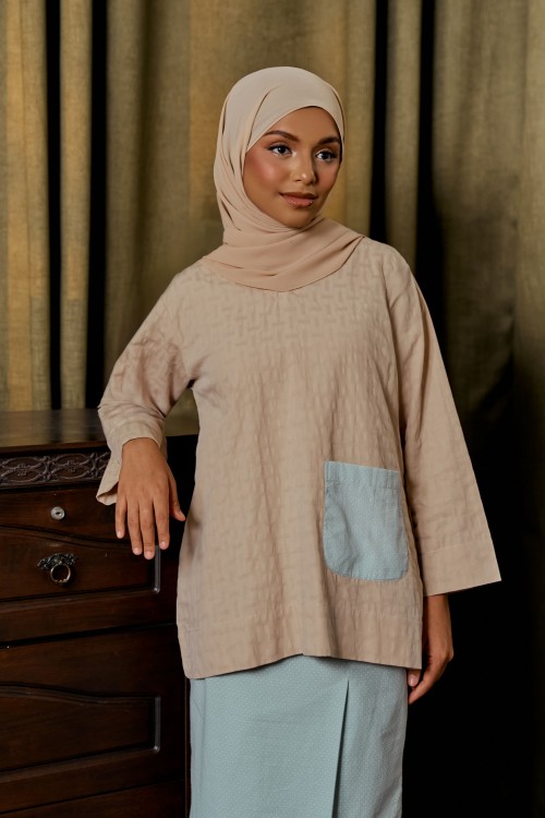 NELYA Kurung in Beige Cream