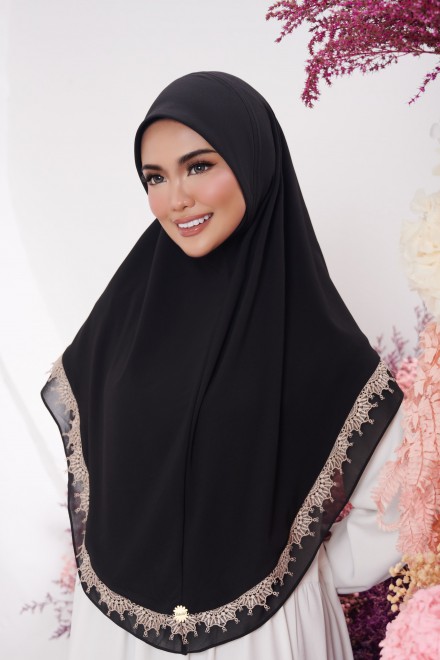 Indah Tudung Sarung in Black