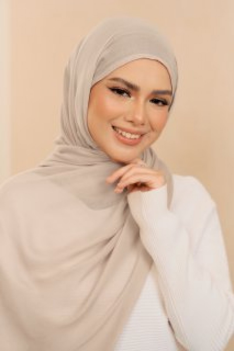 REA Modal Shawl in Mocha