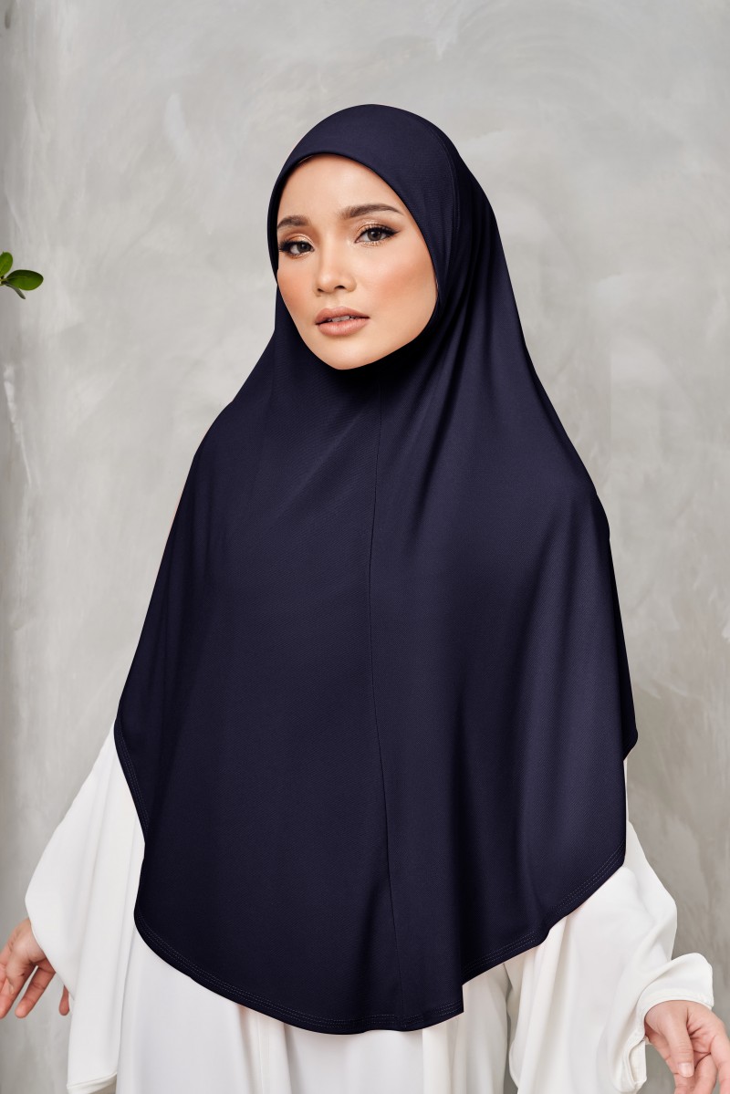 SERA Slip On Hijab in Navy Blue