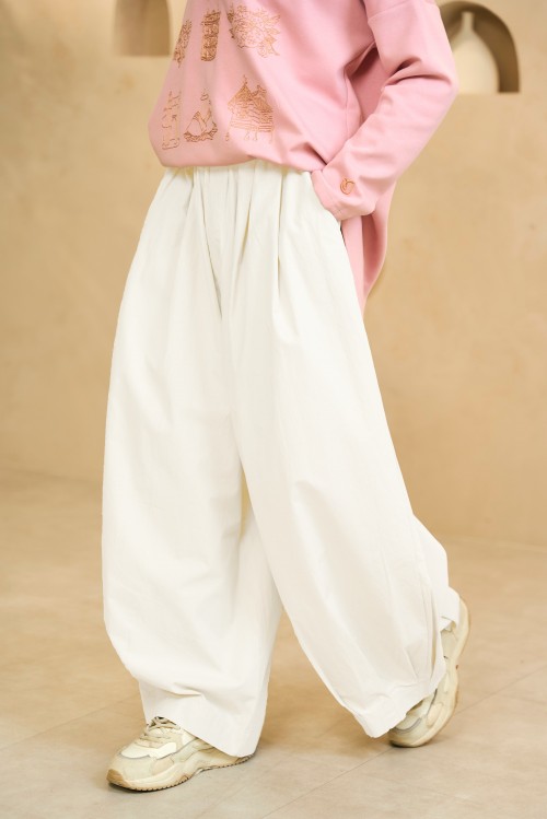 SUEKA PANTS In White