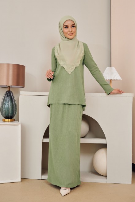 Raha Ribbed Knit Set in Olive