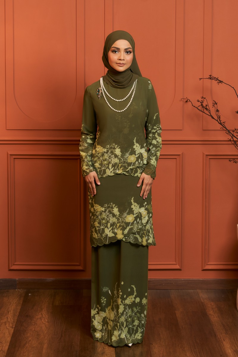 DARLA Kurung in Olive Green