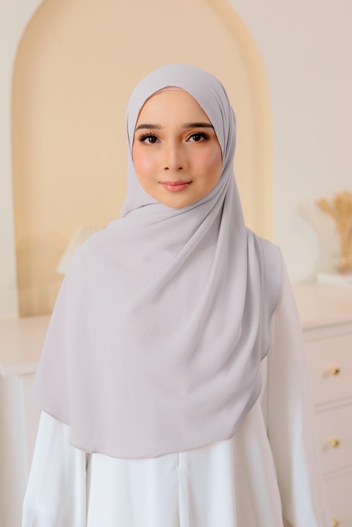 Amara Halfmoon Shawl in Pale Pink