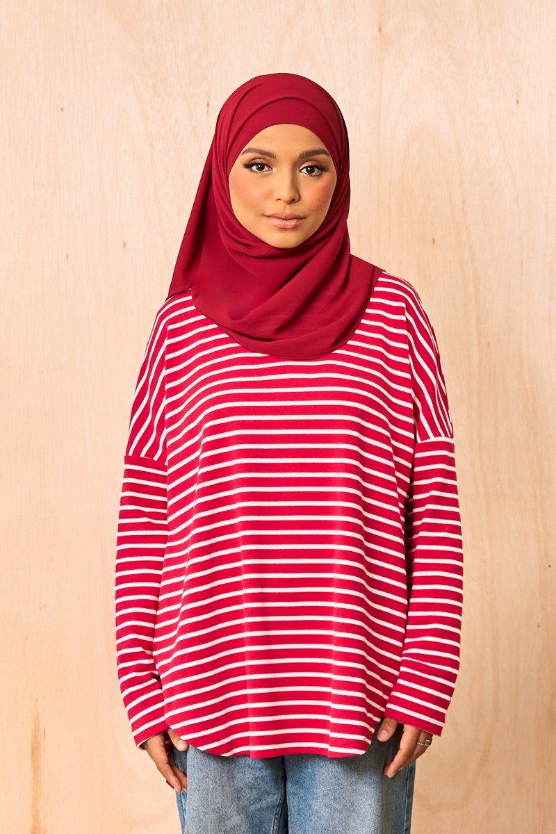 MARIBEL Comfy Blouse in Red