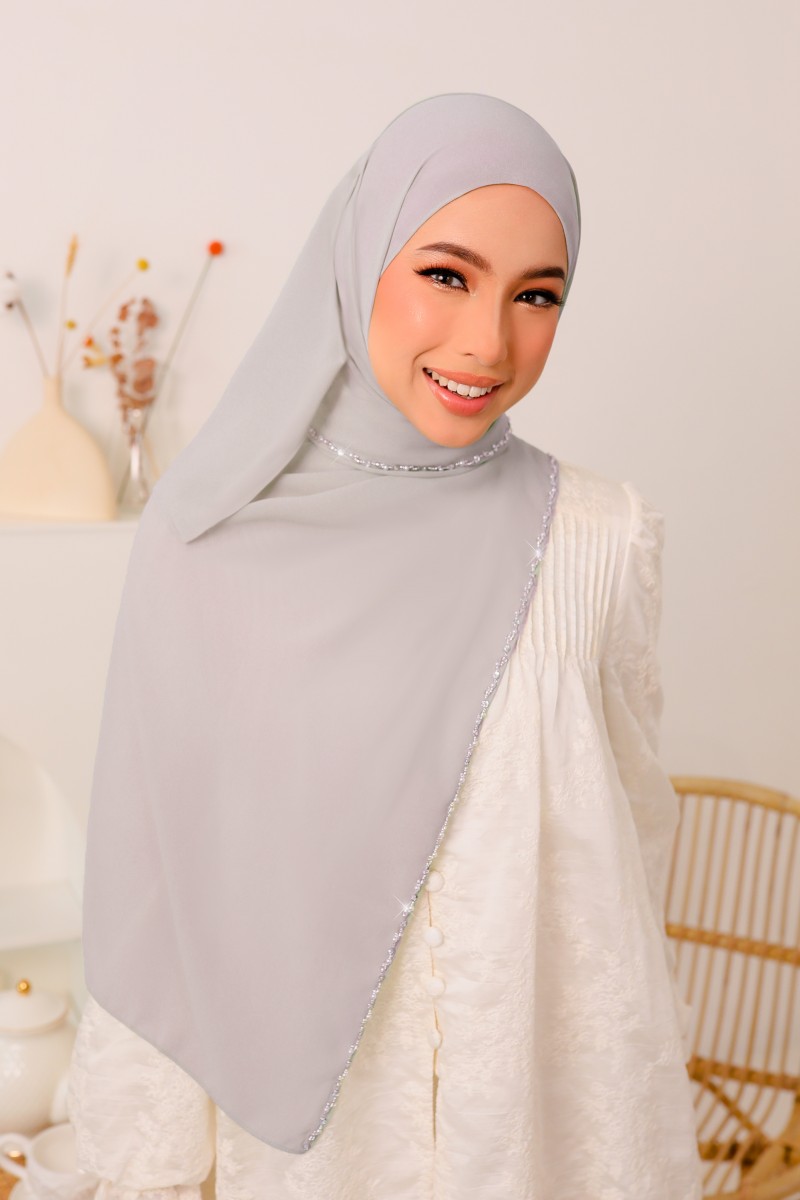 SHASMEEN Beads Long Shawl in Soft Grey