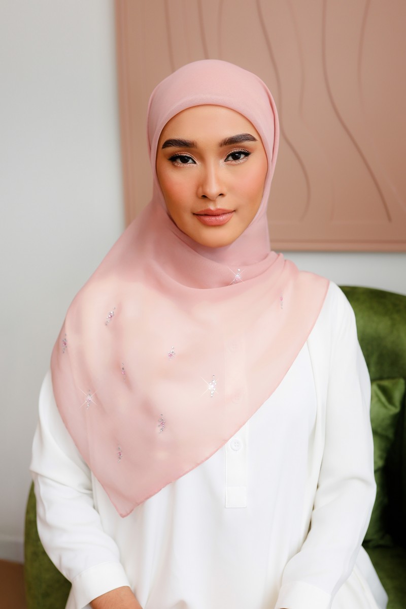 REESA (B) Bawal in Soft Pink
