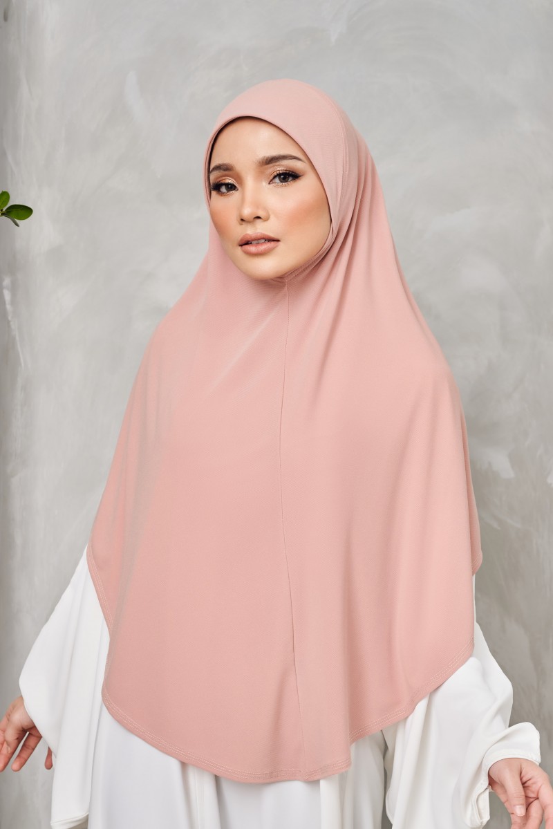 SERA Slip On Hijab in Apricot