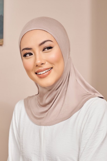 AVEEN In Brown
