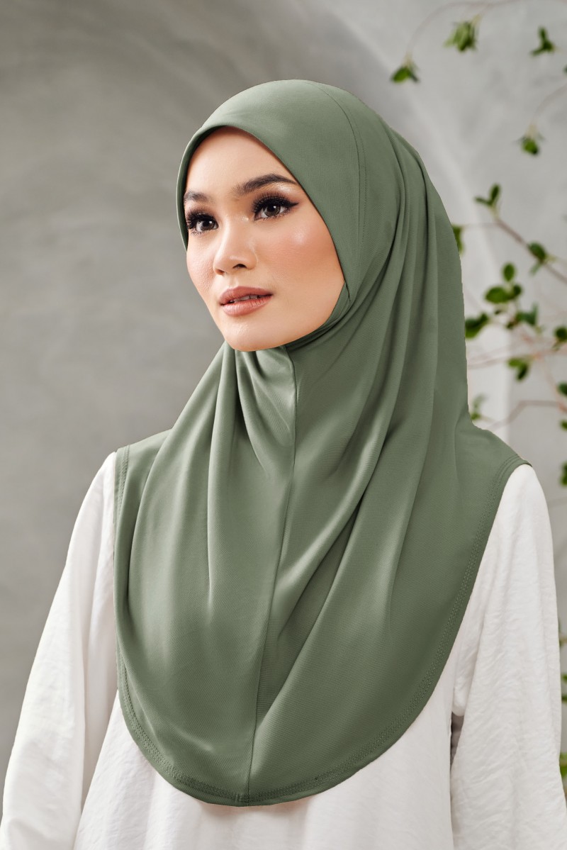 SERA Slip On Hijab in Dusty Green