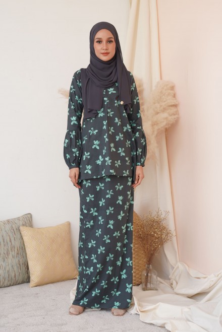 Abda Kurung in Edulsia