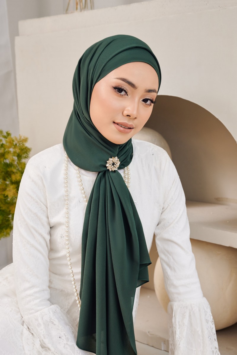 ALUN Long Shawl in Emerald